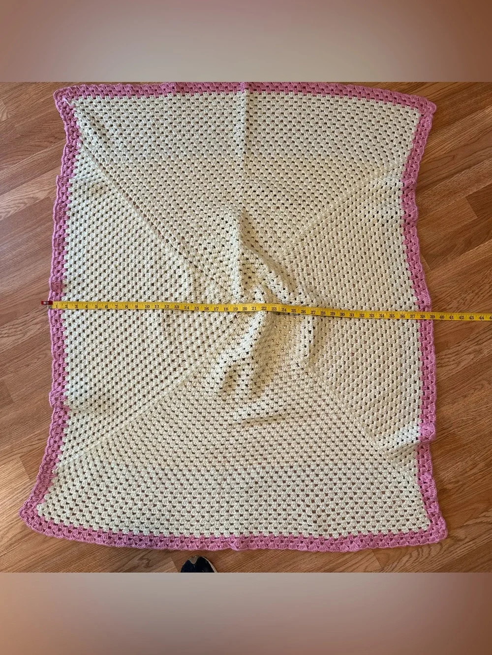 Vintage Handmade Crocheted Baby Blanket Cream Off White Pink Trim 39x48 Granny